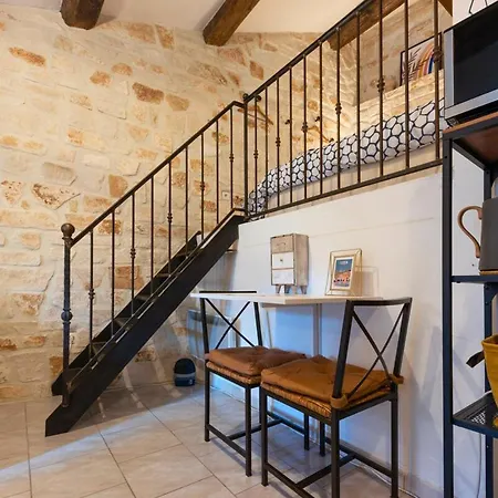 La Casita - Confort Et Design - Emplacement Parfait - Uzes, Pont Du Gard 아파트 위제