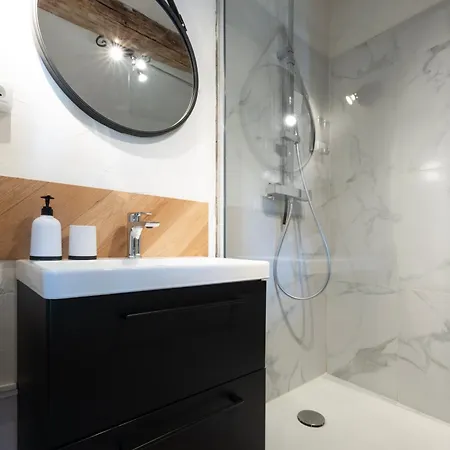 La Casita - Confort Et Design - Emplacement Parfait - Uzes, Pont Du Gard Apartment *