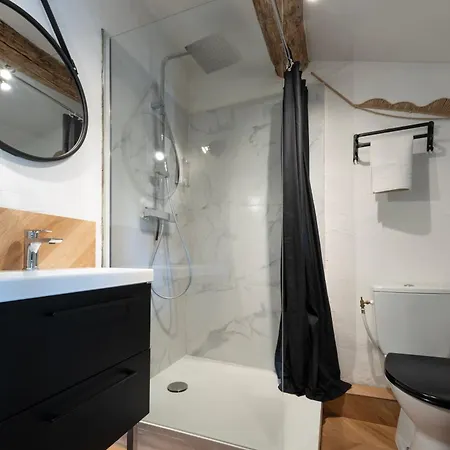La Casita - Confort Et Design - Emplacement Parfait - Uzes, Pont Du Gard Apartment *